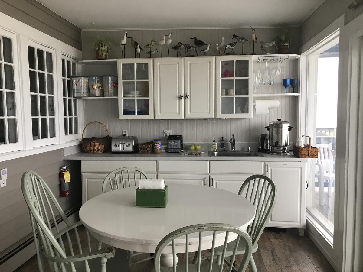 Beach House Inn West Dennis Екстер'єр фото